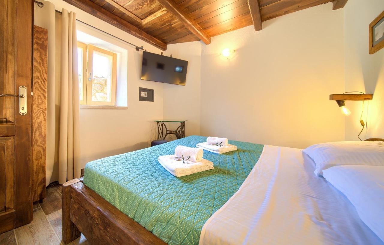 Stone Mill House Villa Vrh  Ngoại thất bức ảnh
